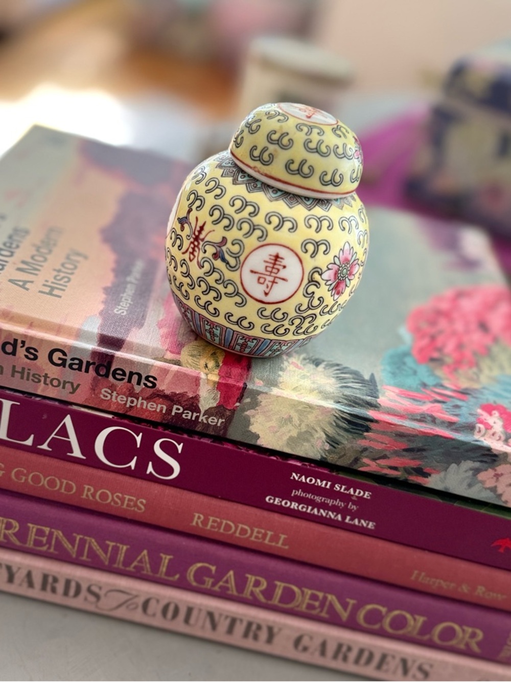 Vintage Chinese Ginger Jar